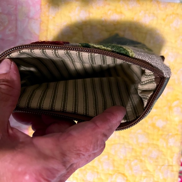 Tapestry Fabric Fanny Pack - Picture 4 of 4